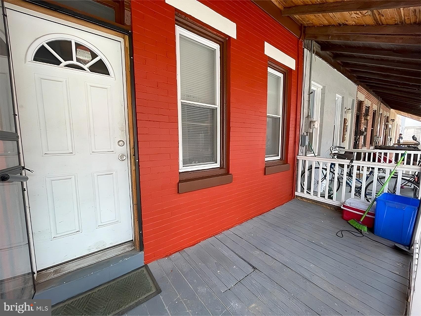 POINT BREEZE - Residential