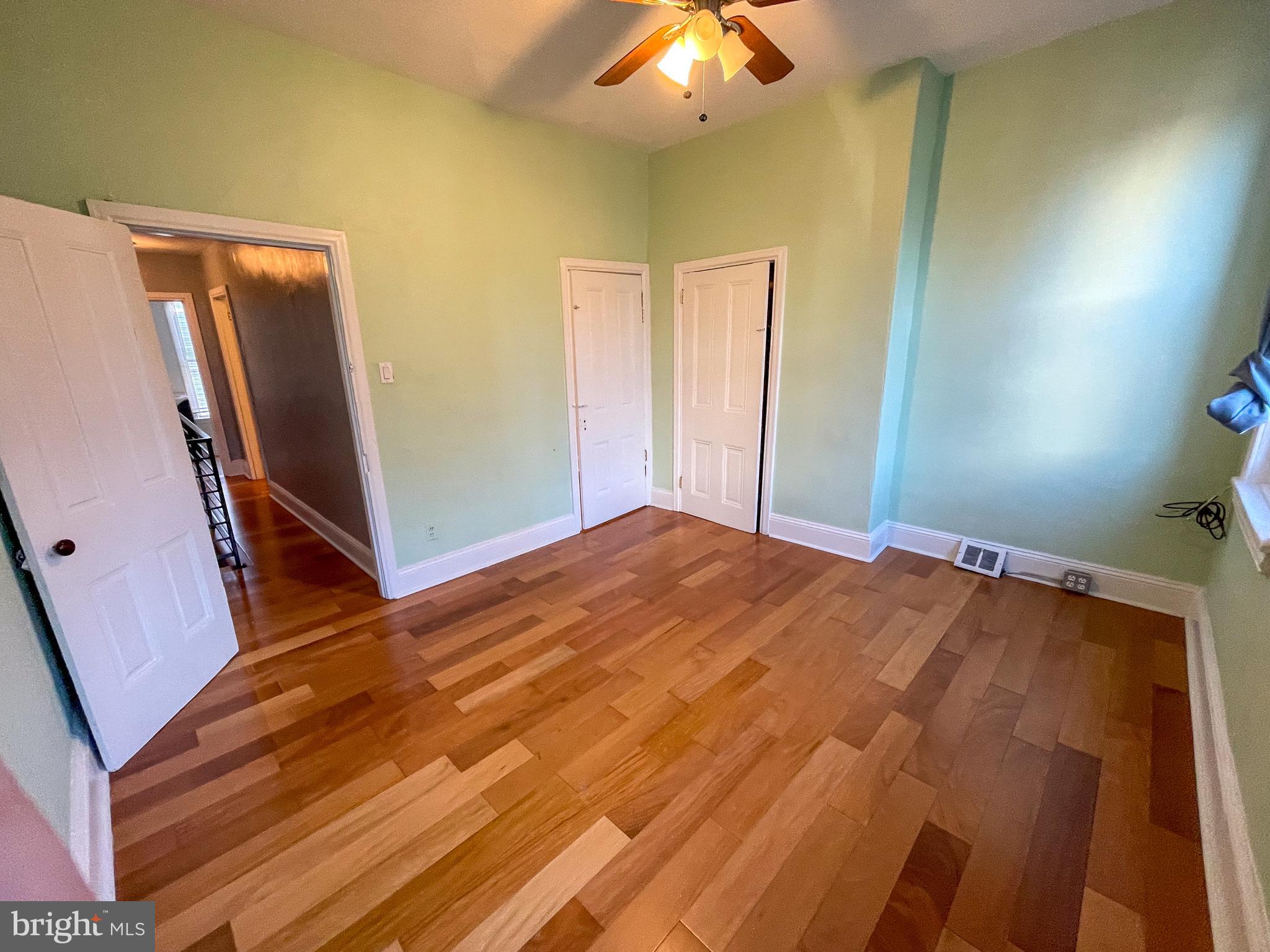 POINT BREEZE - Residential