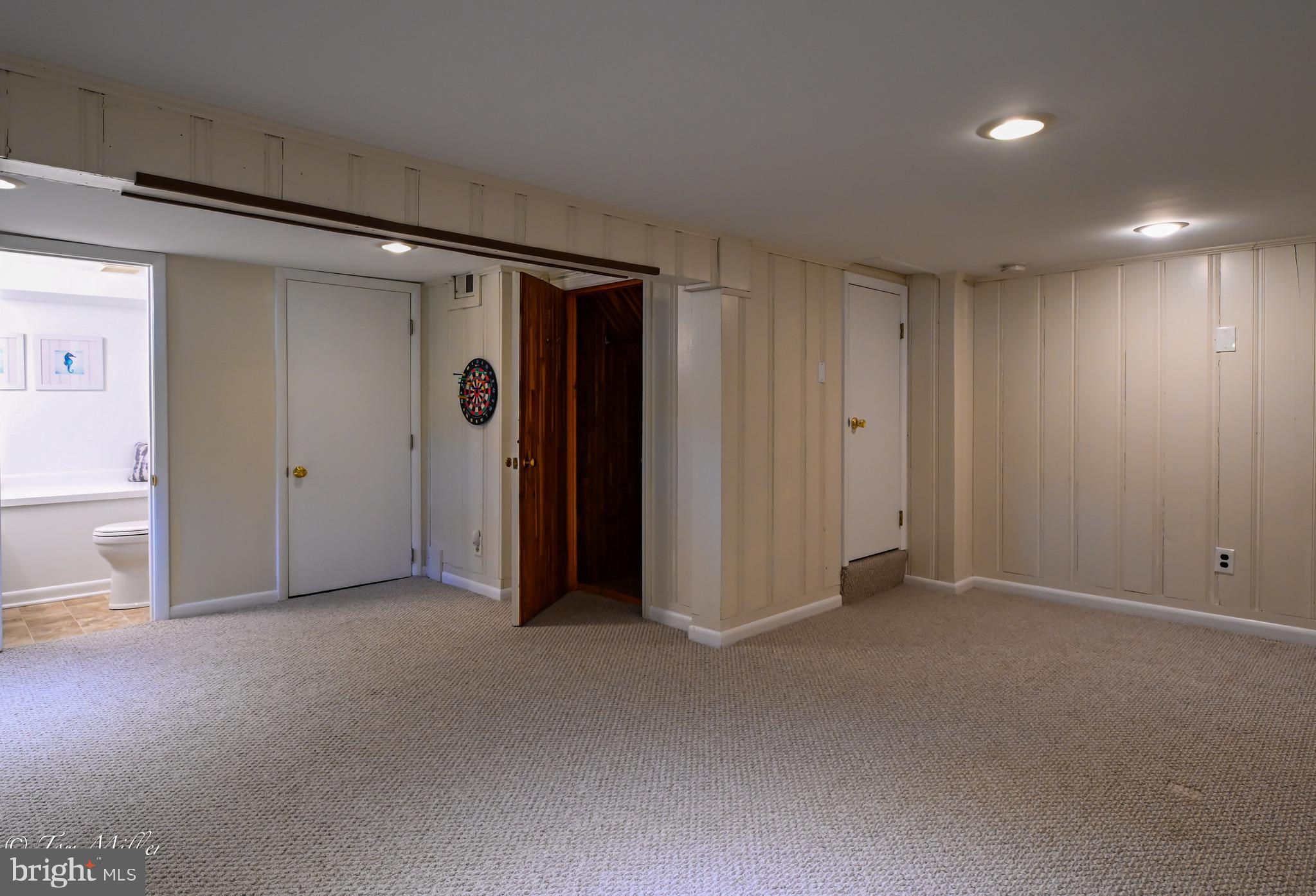 CHARLES TERRACE - Residential