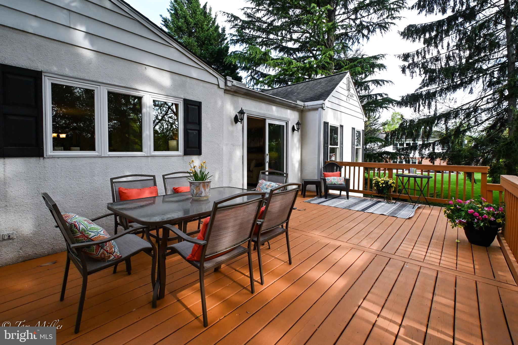 CHARLES TERRACE - Residential