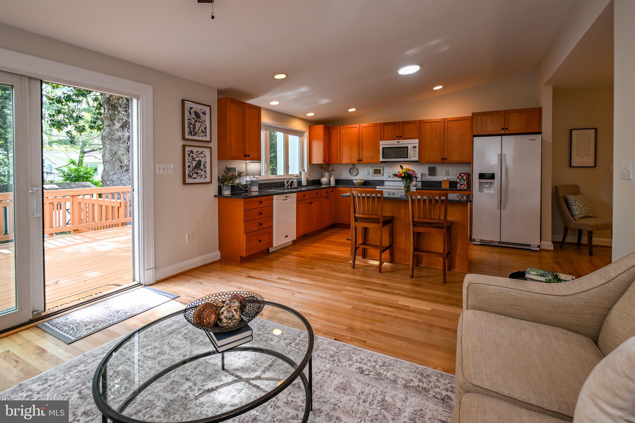 CHARLES TERRACE - Residential