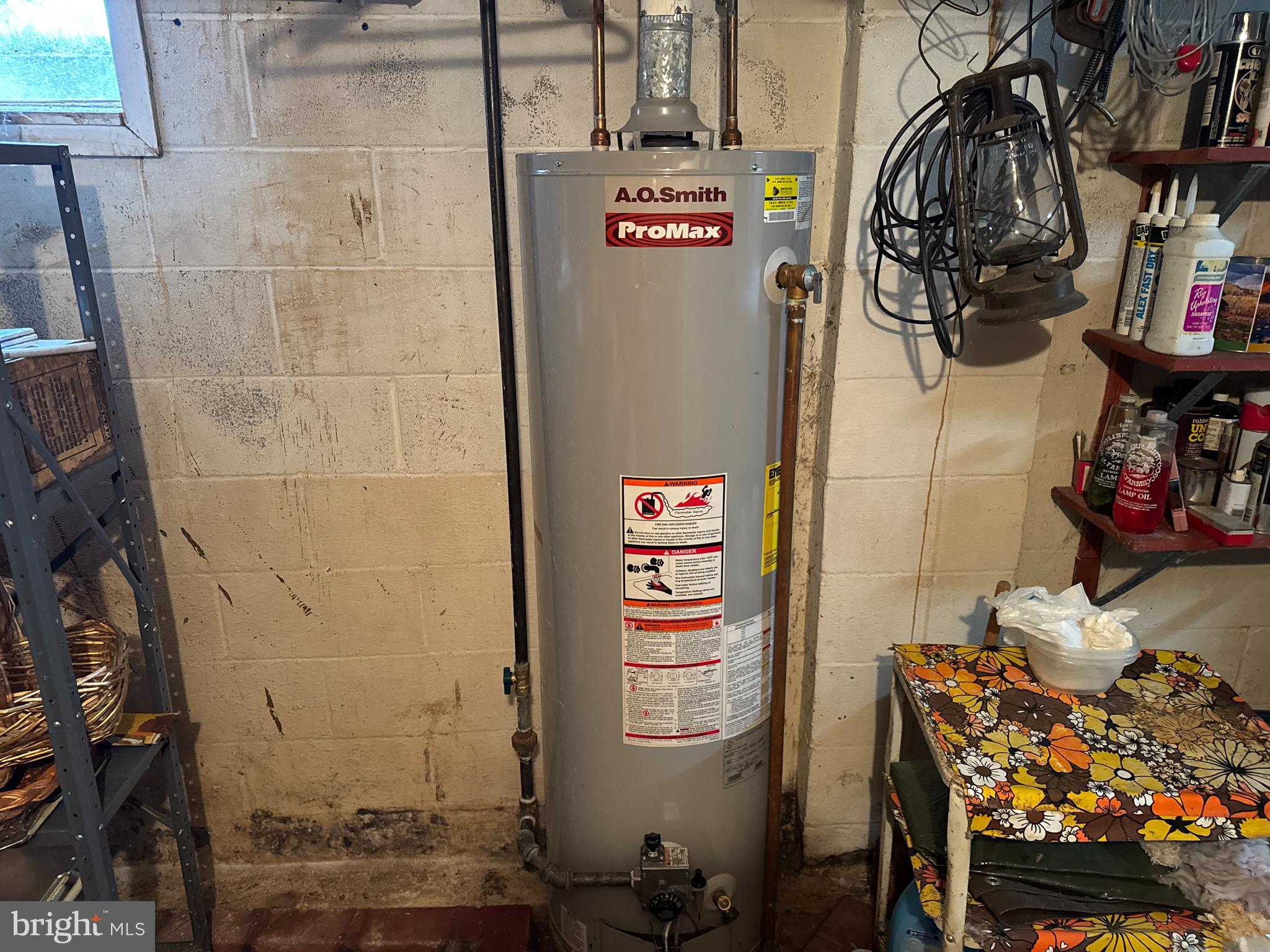 LINCOLN DRIVE - Residential