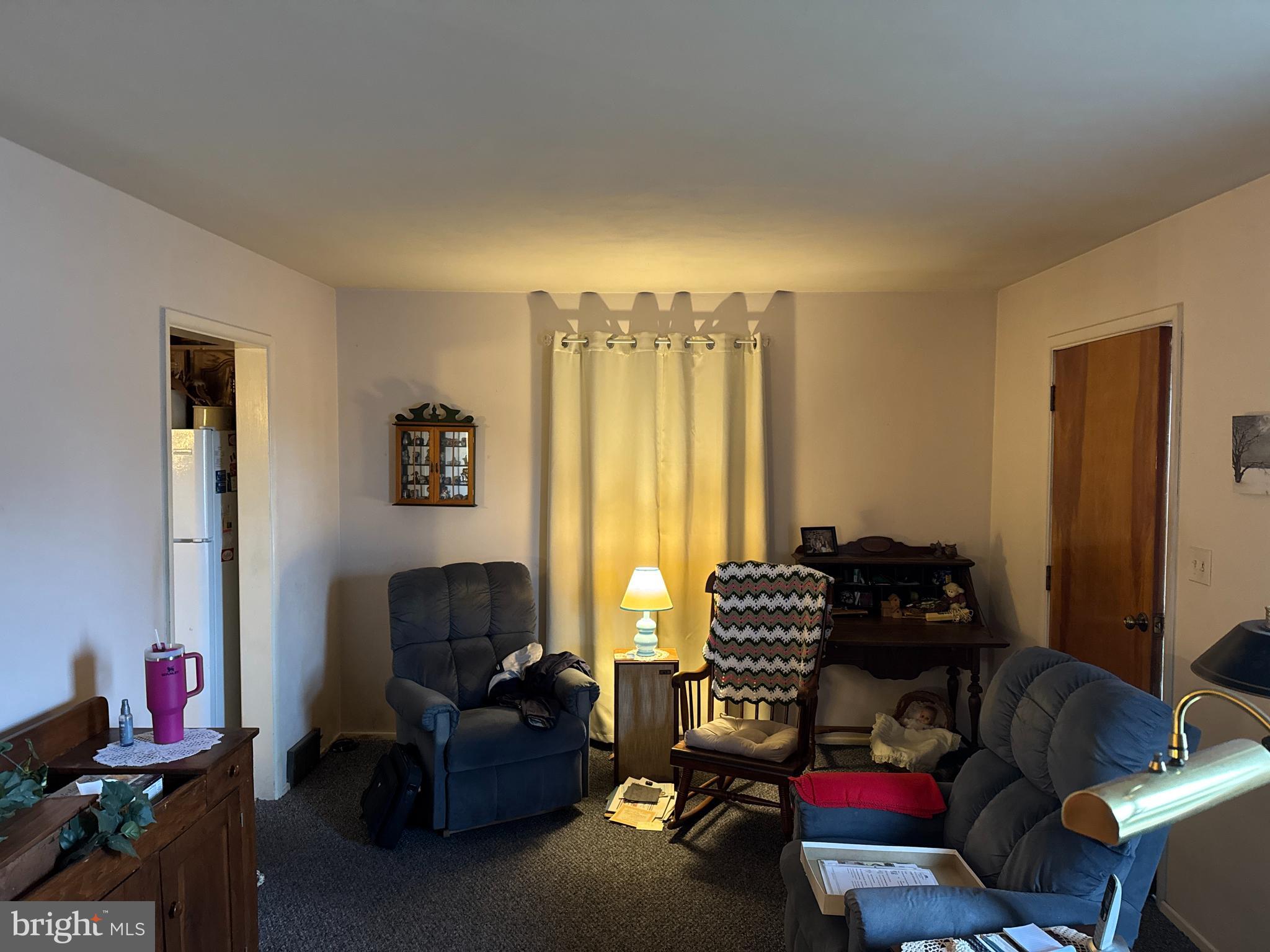 LINCOLN DRIVE - Residential