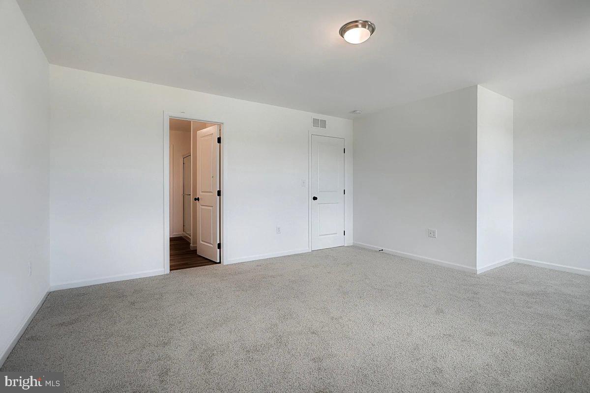 STONE MILL ESTATES - Residential