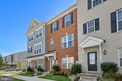 3020 Pinebrook Road, Hyattsville, MD MLS: MDPG2151932