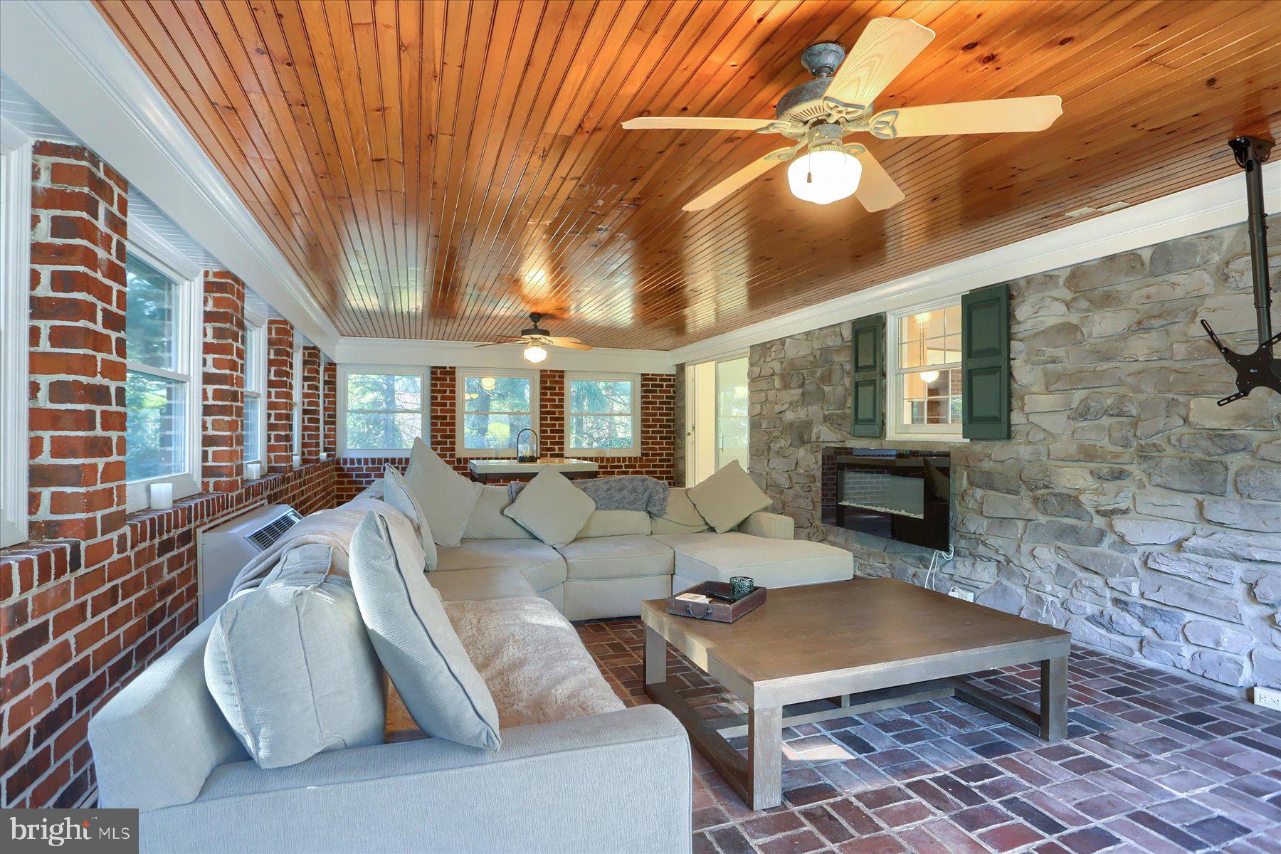 SOUTH HANOVER TOWNSHIP - Residential