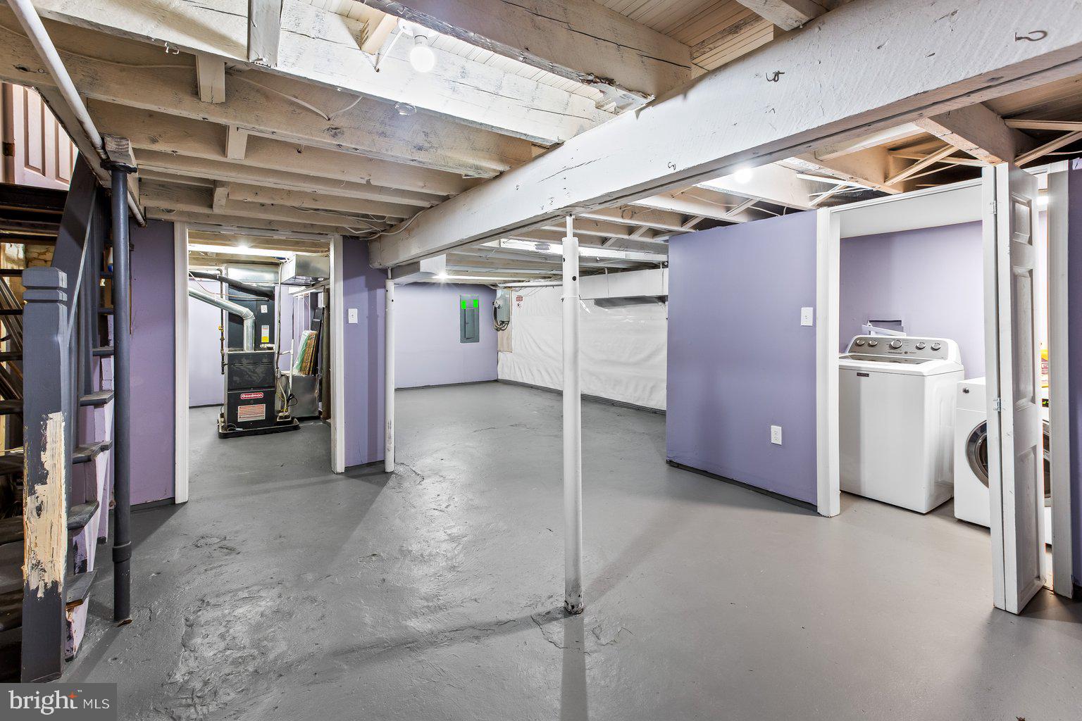 WAVERLY - Residential Lease