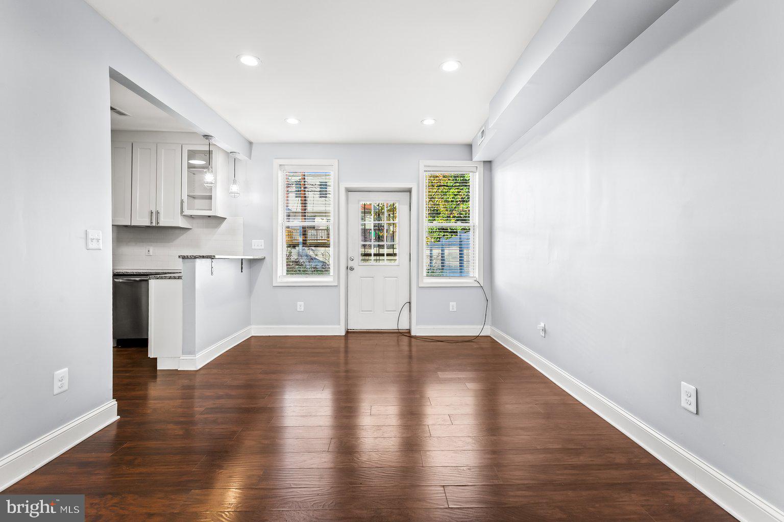 WAVERLY - Residential Lease