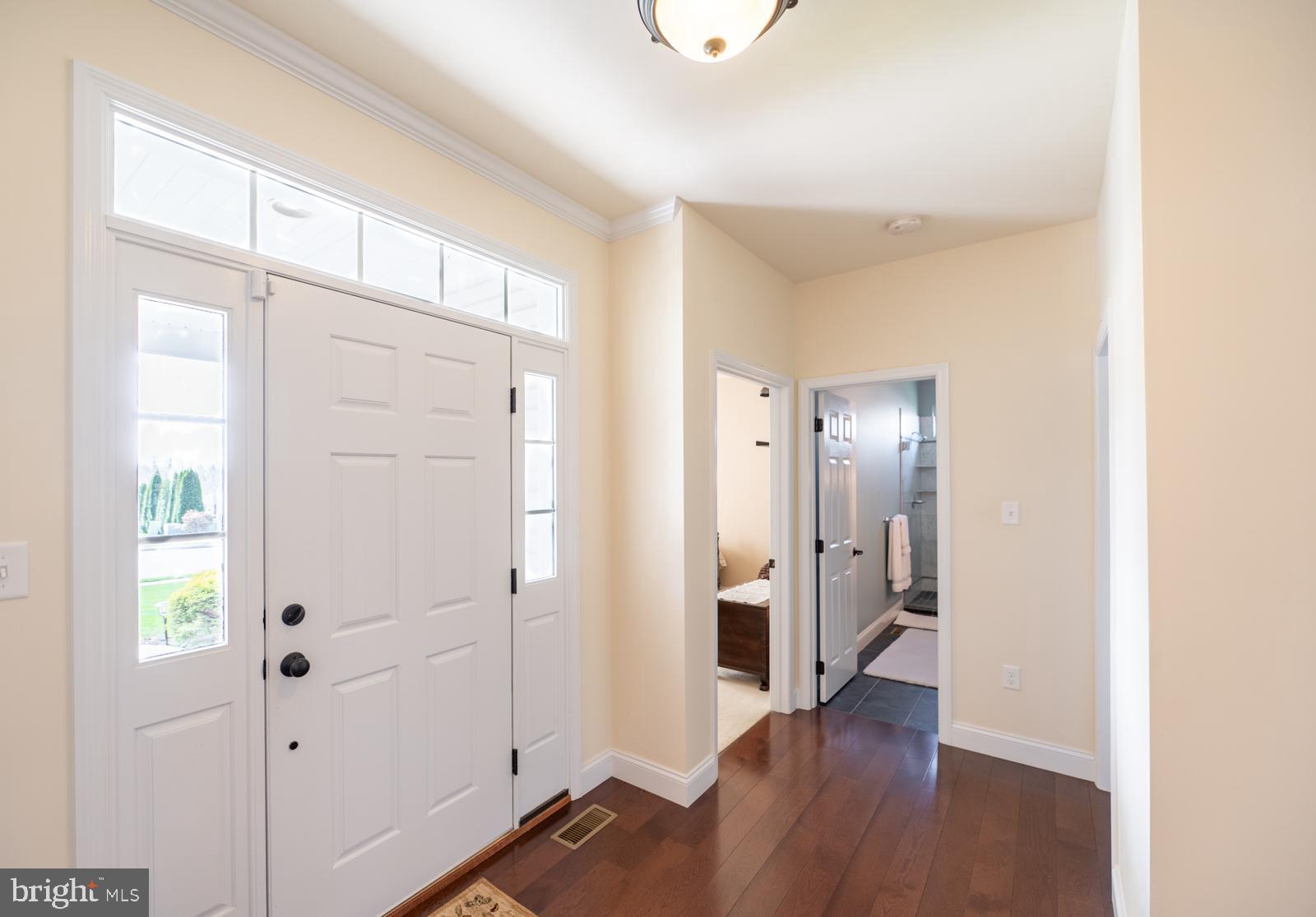 WOODS EDGE - Residential