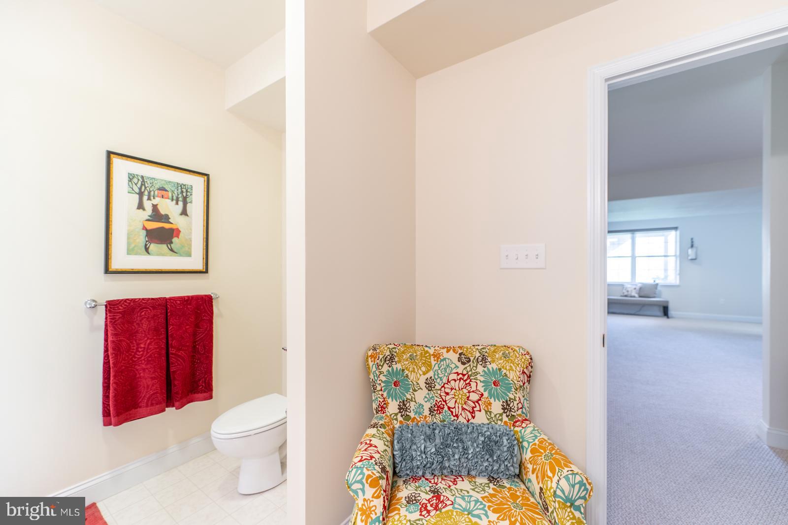 WOODS EDGE - Residential