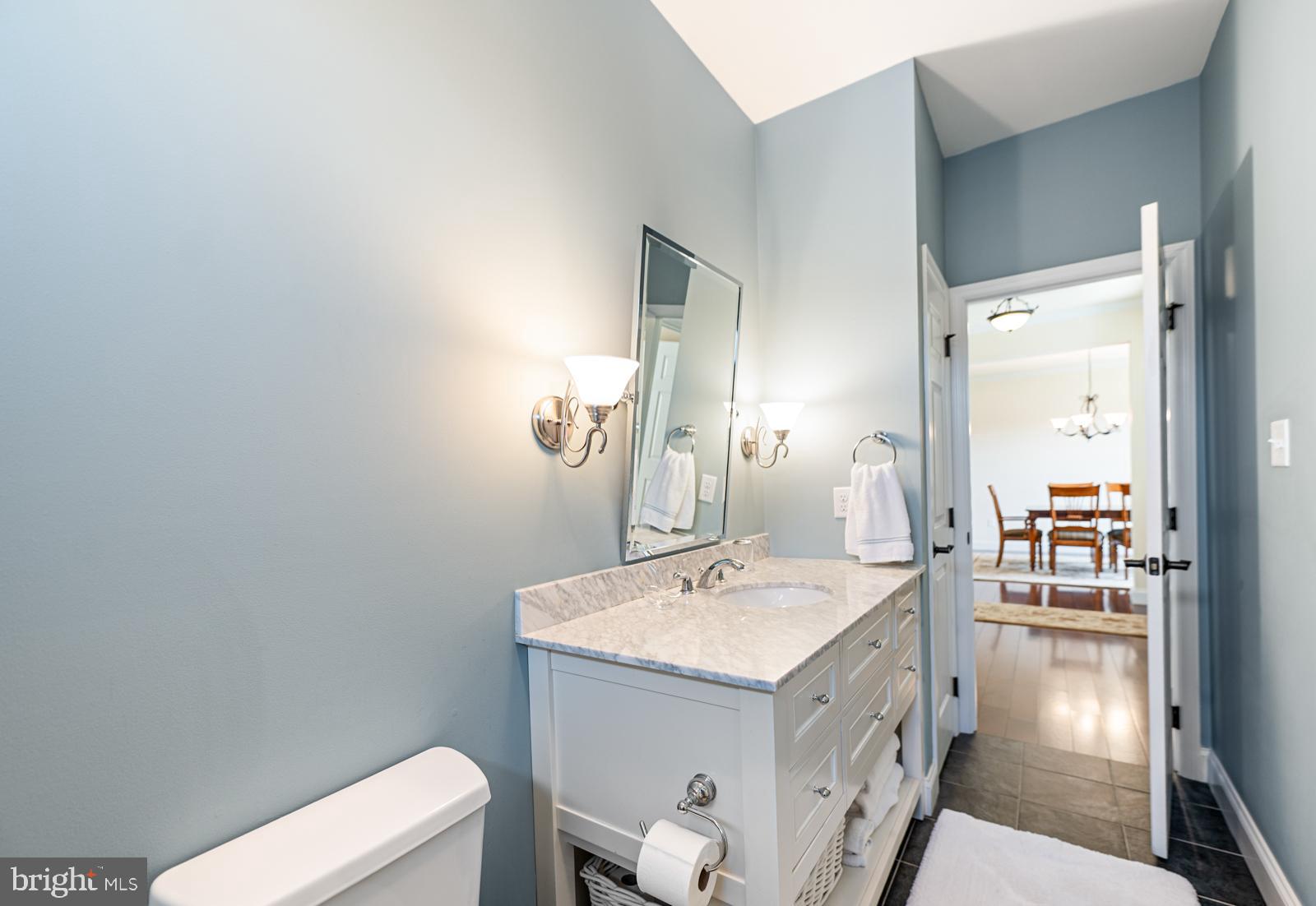 WOODS EDGE - Residential