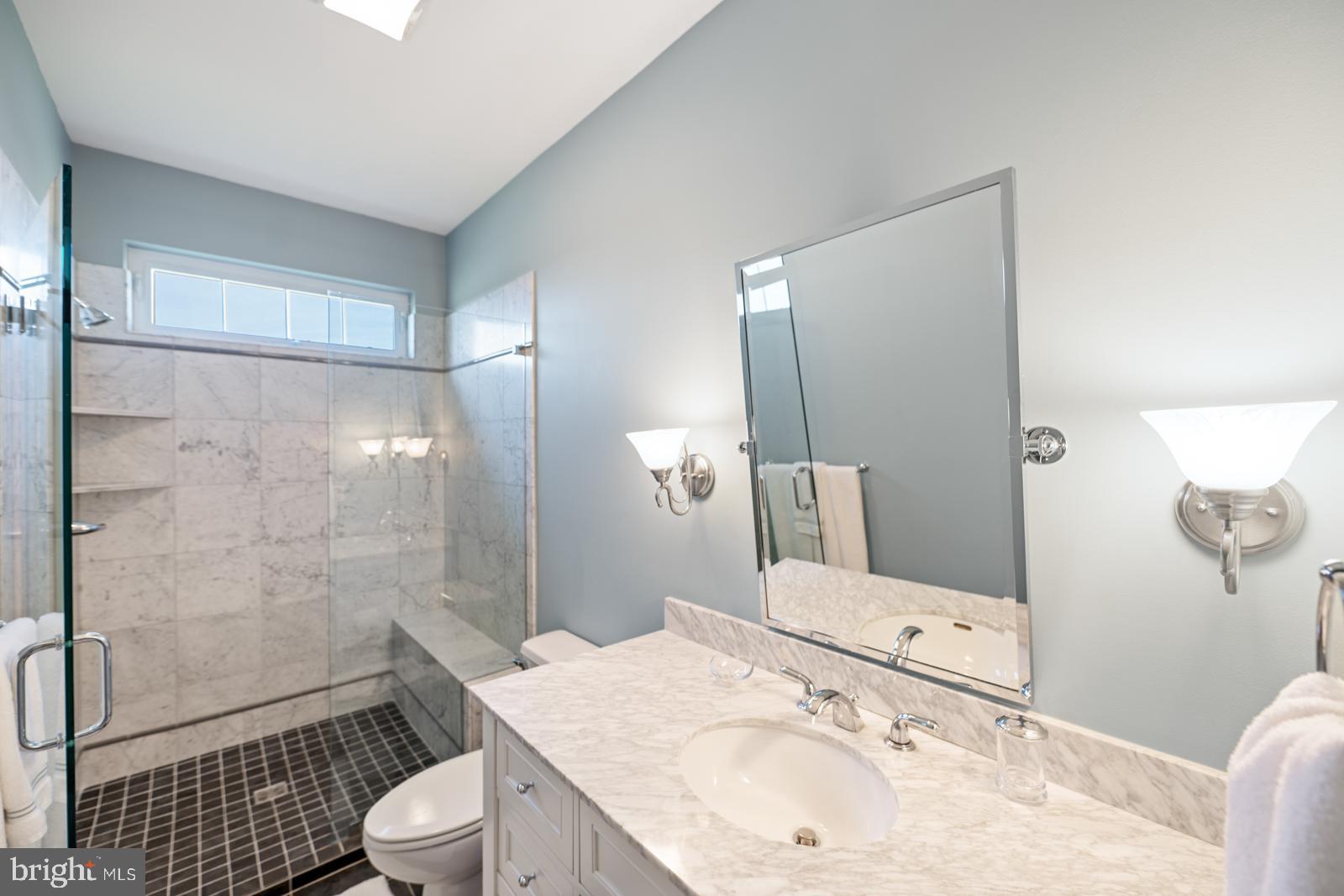 WOODS EDGE - Residential