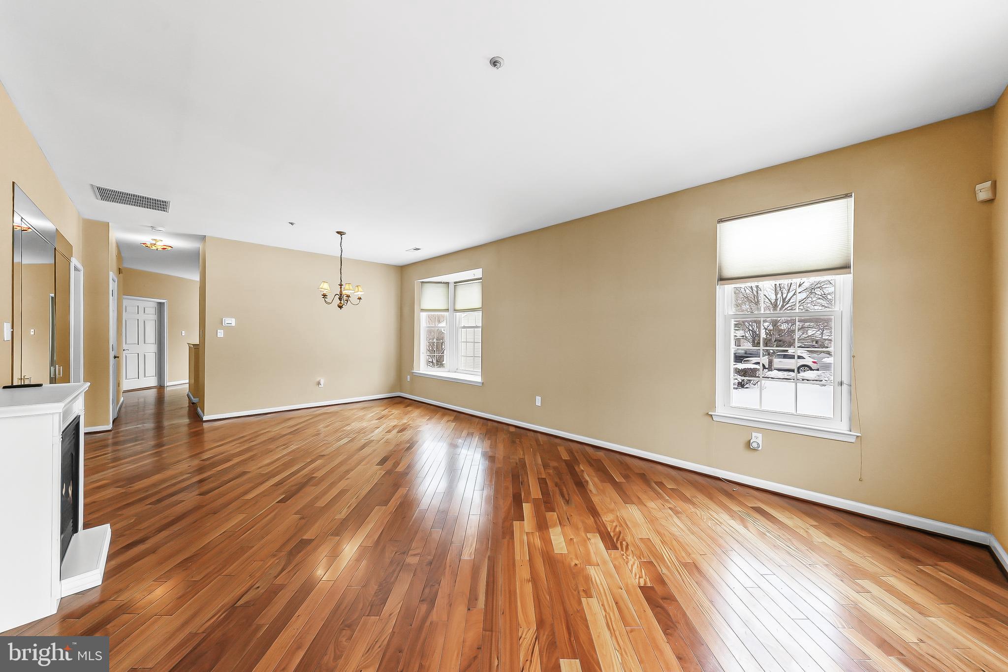 GOLFVIEW - Residential