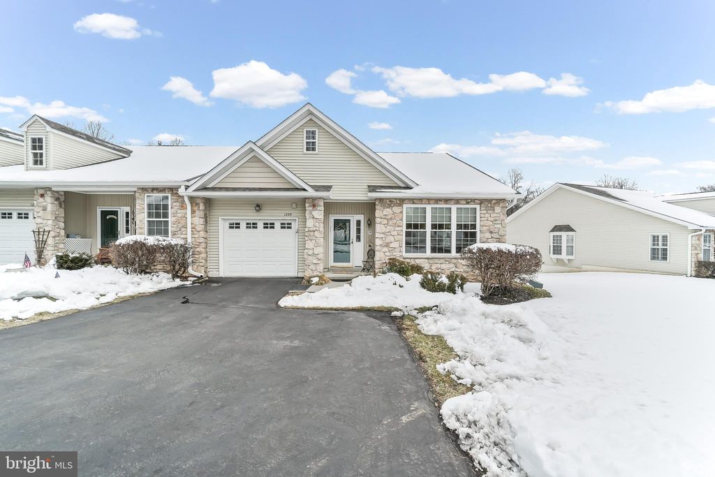 Photo of 1299 Country Club Drive, SPRINGFIELD, PA 19064 (MLS # PADE2108128)