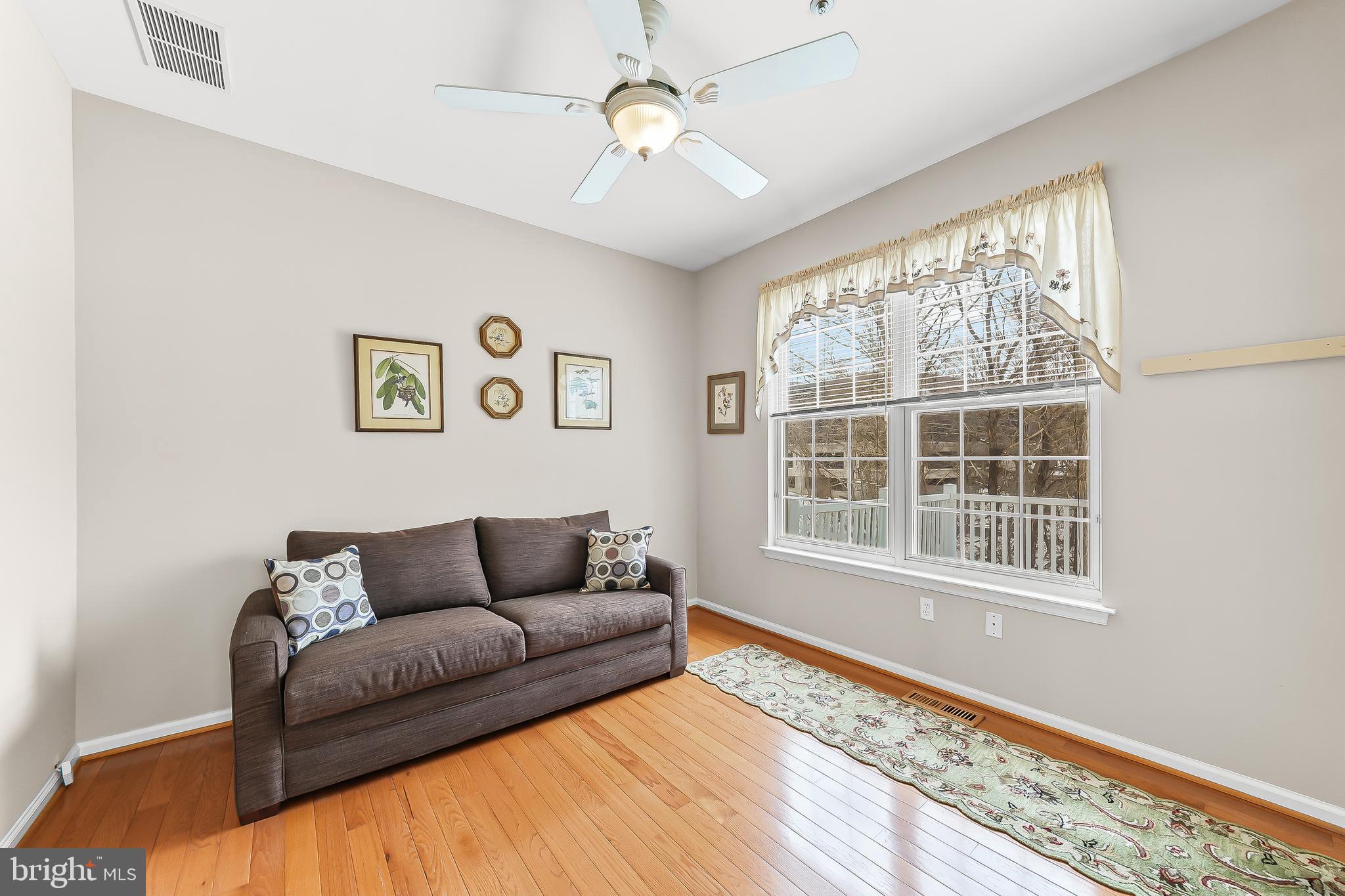 GOLFVIEW - Residential