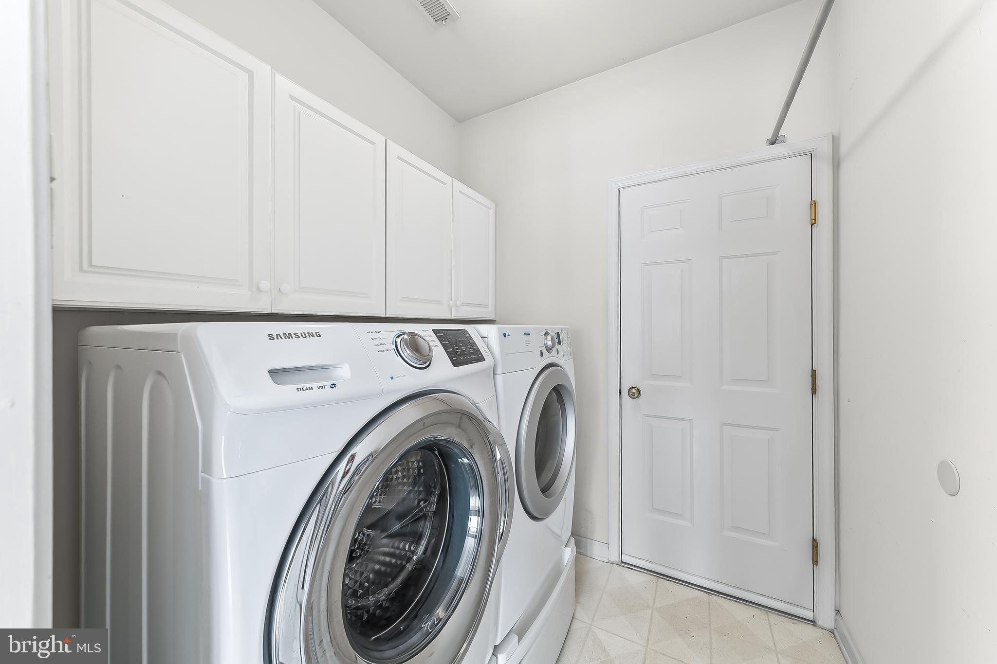 GOLFVIEW - Residential