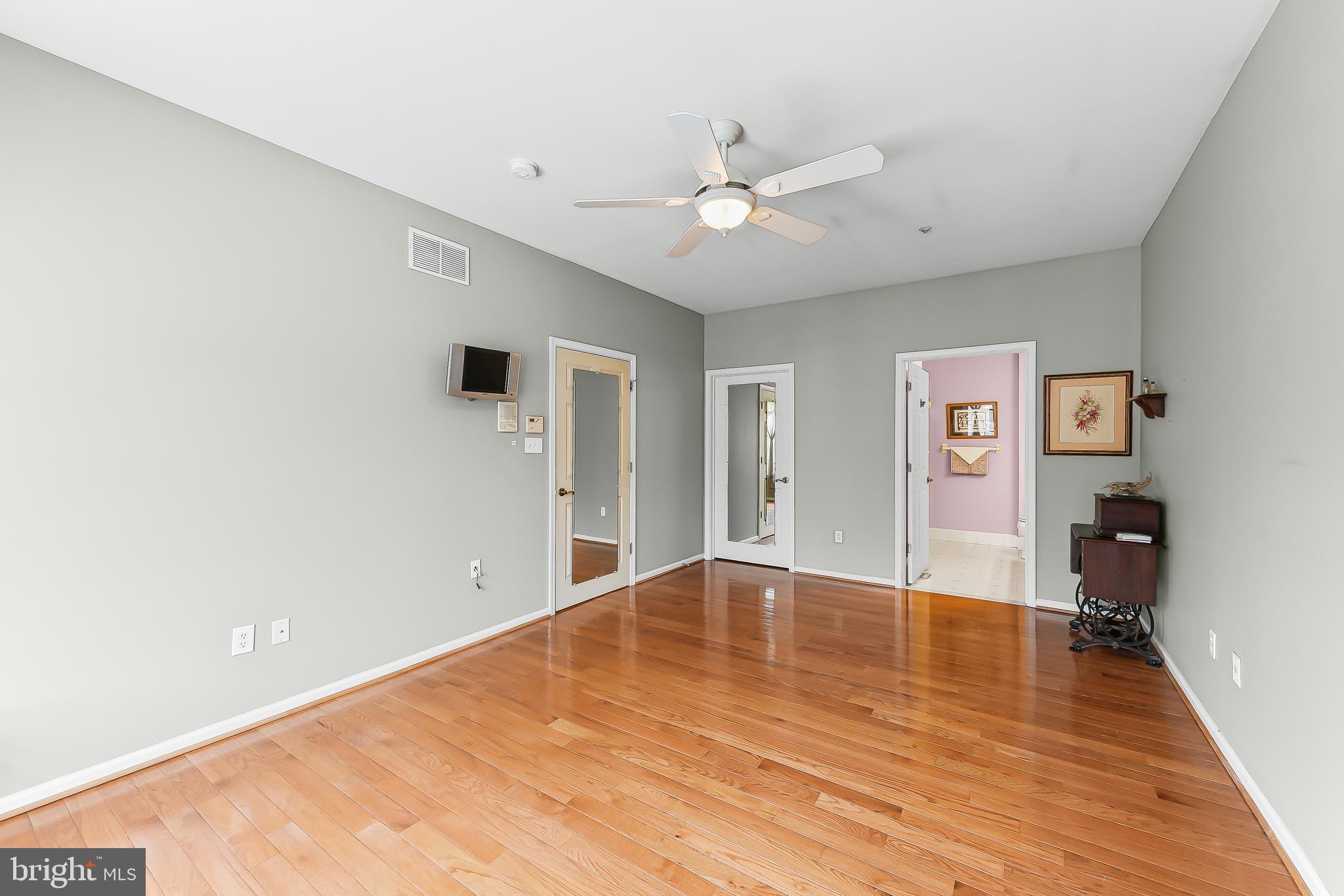 GOLFVIEW - Residential