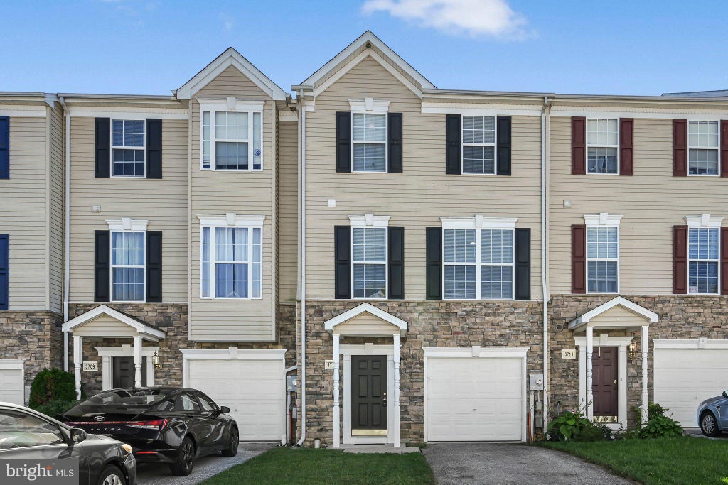 Photo of 3711 Armory Lane #3711, YORK, PA 17408 (MLS # PAYK2110714)