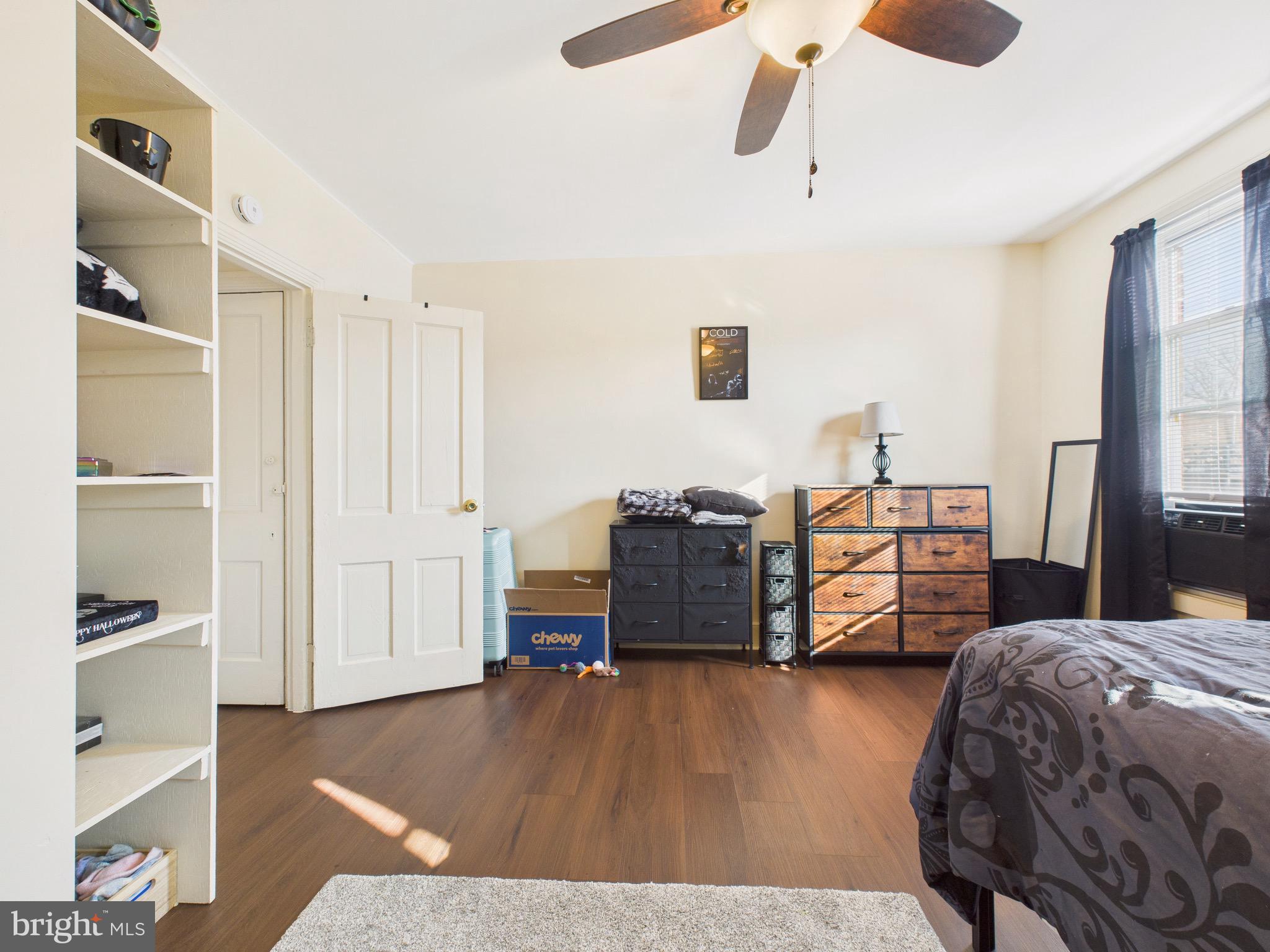 HISTORIC MIDTOWN - Residential Income