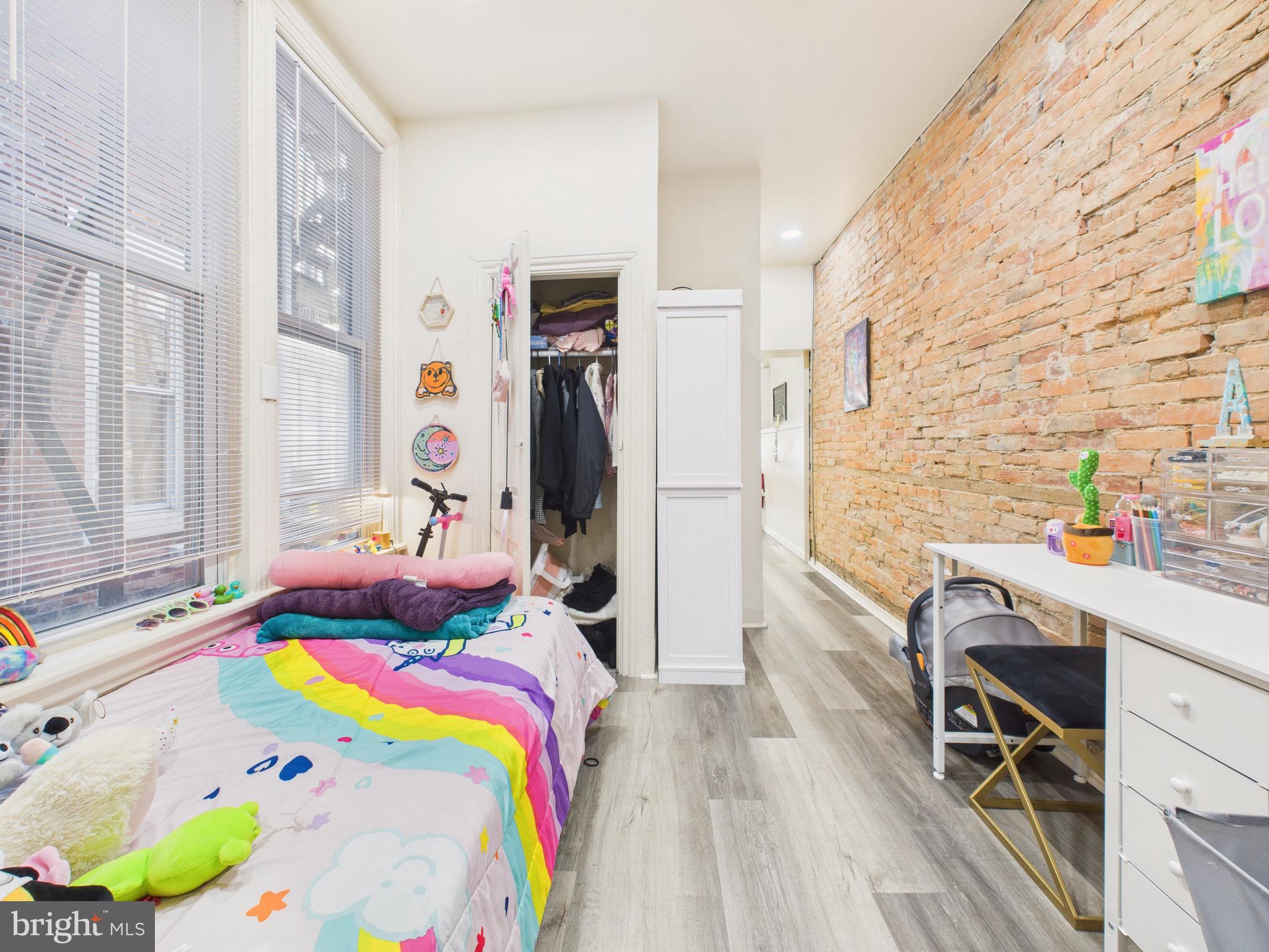 HISTORIC MIDTOWN - Residential Income