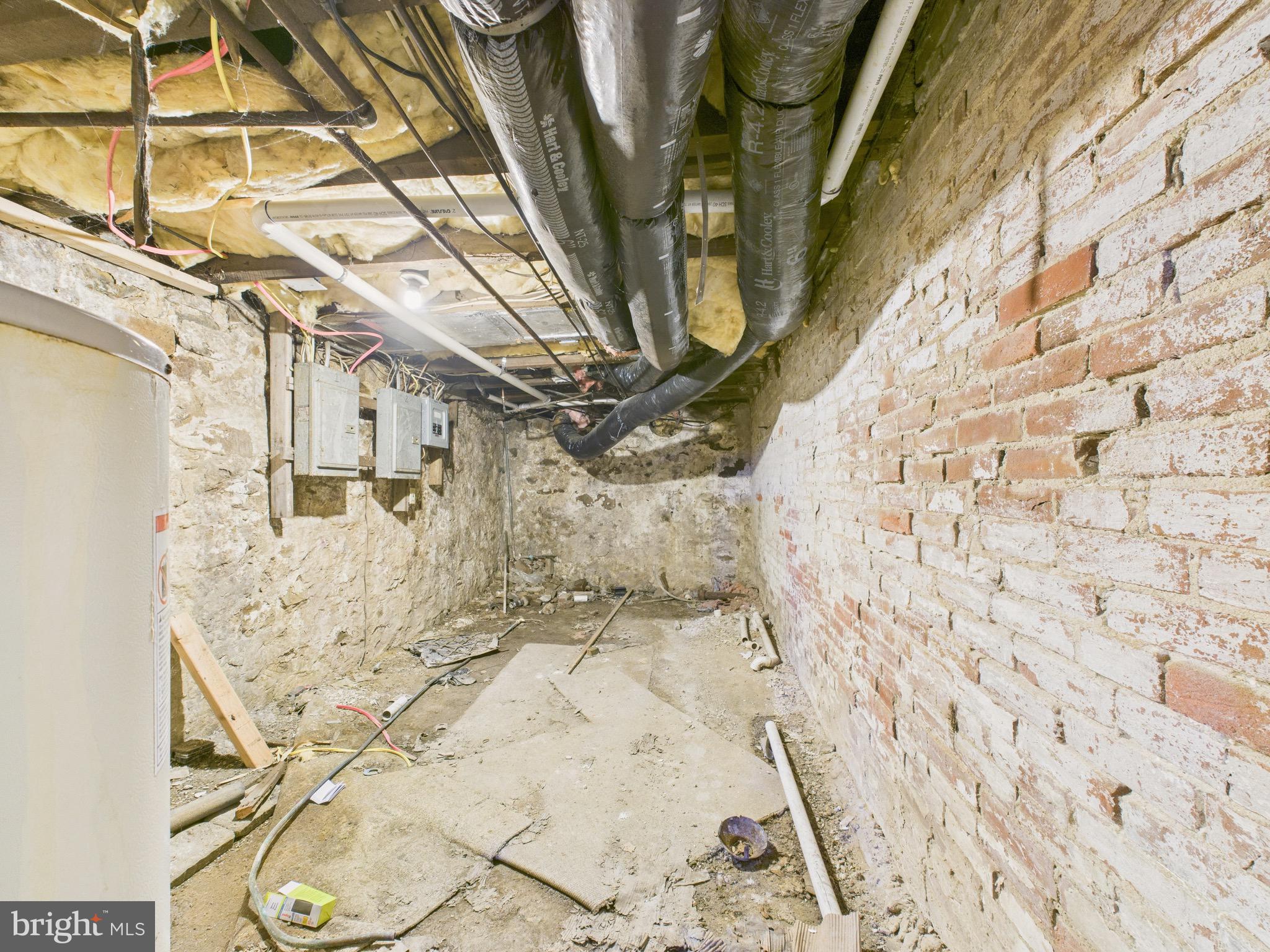 HISTORIC MIDTOWN - Residential Income