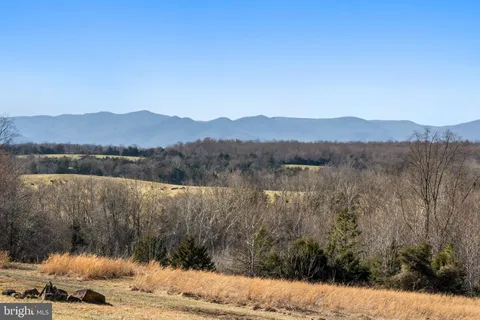 7143 Kirtley Trail, Culpeper, VA MLS: VACU2009910