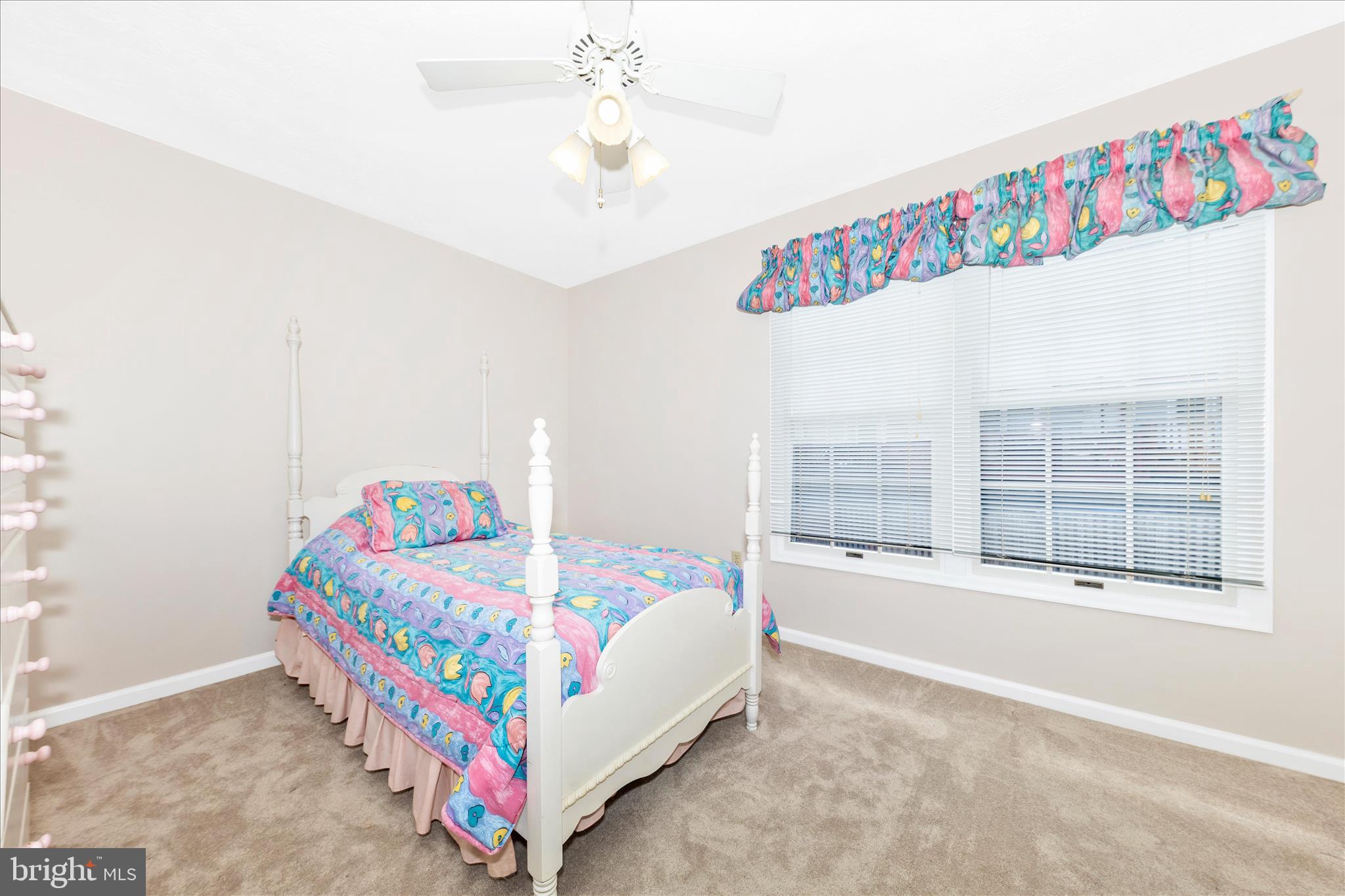 GUNNERS LAKE VILLAGE - Residential