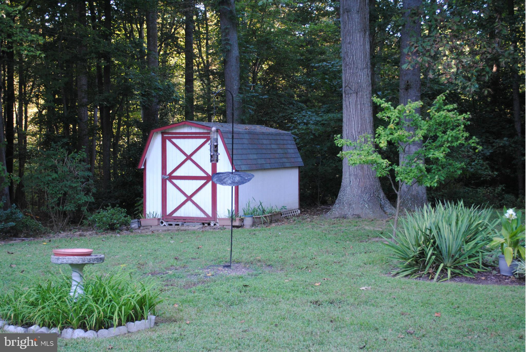 SUMMITT HILL - Residential