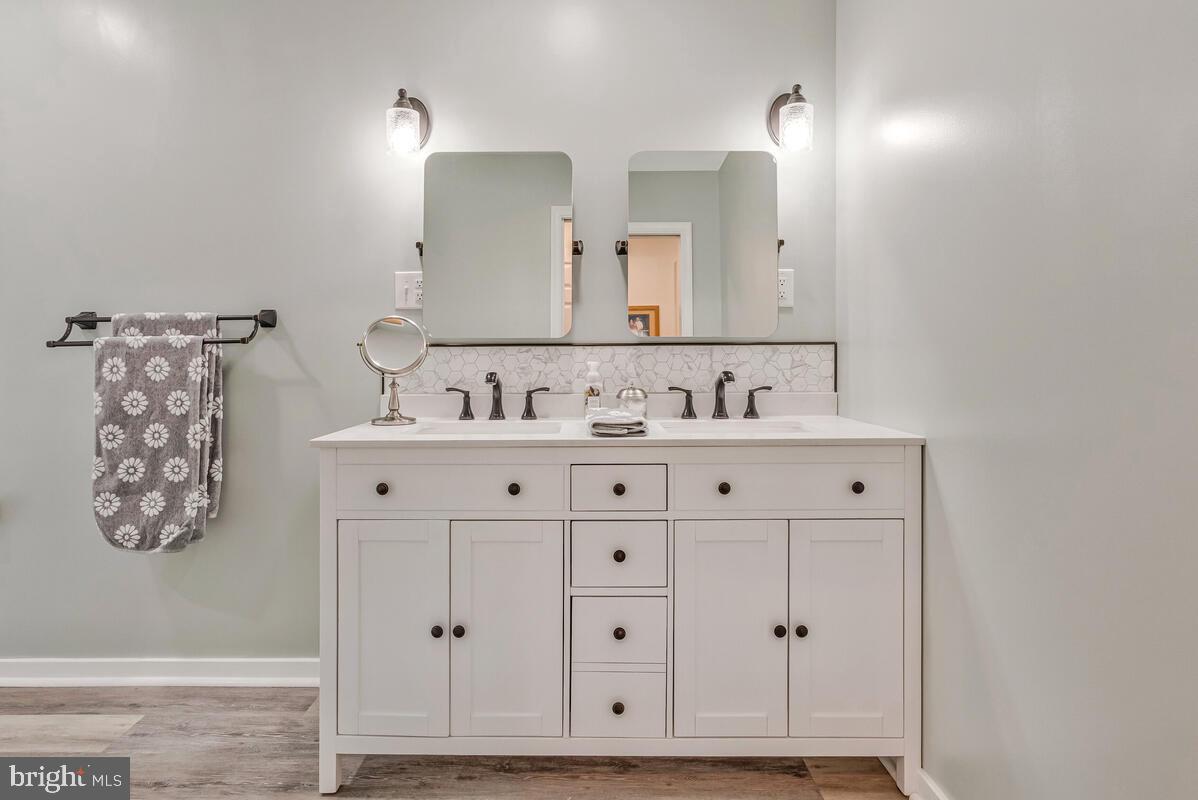 TURTLE CREEK - Residential