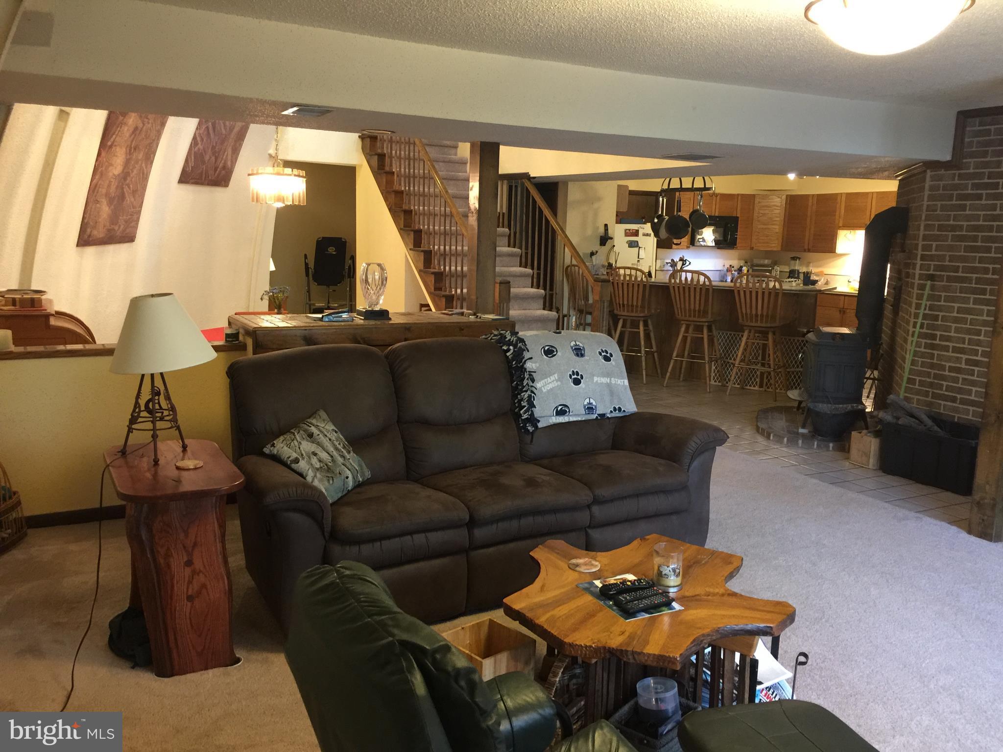 HICKORY LANDING WAY - Residential