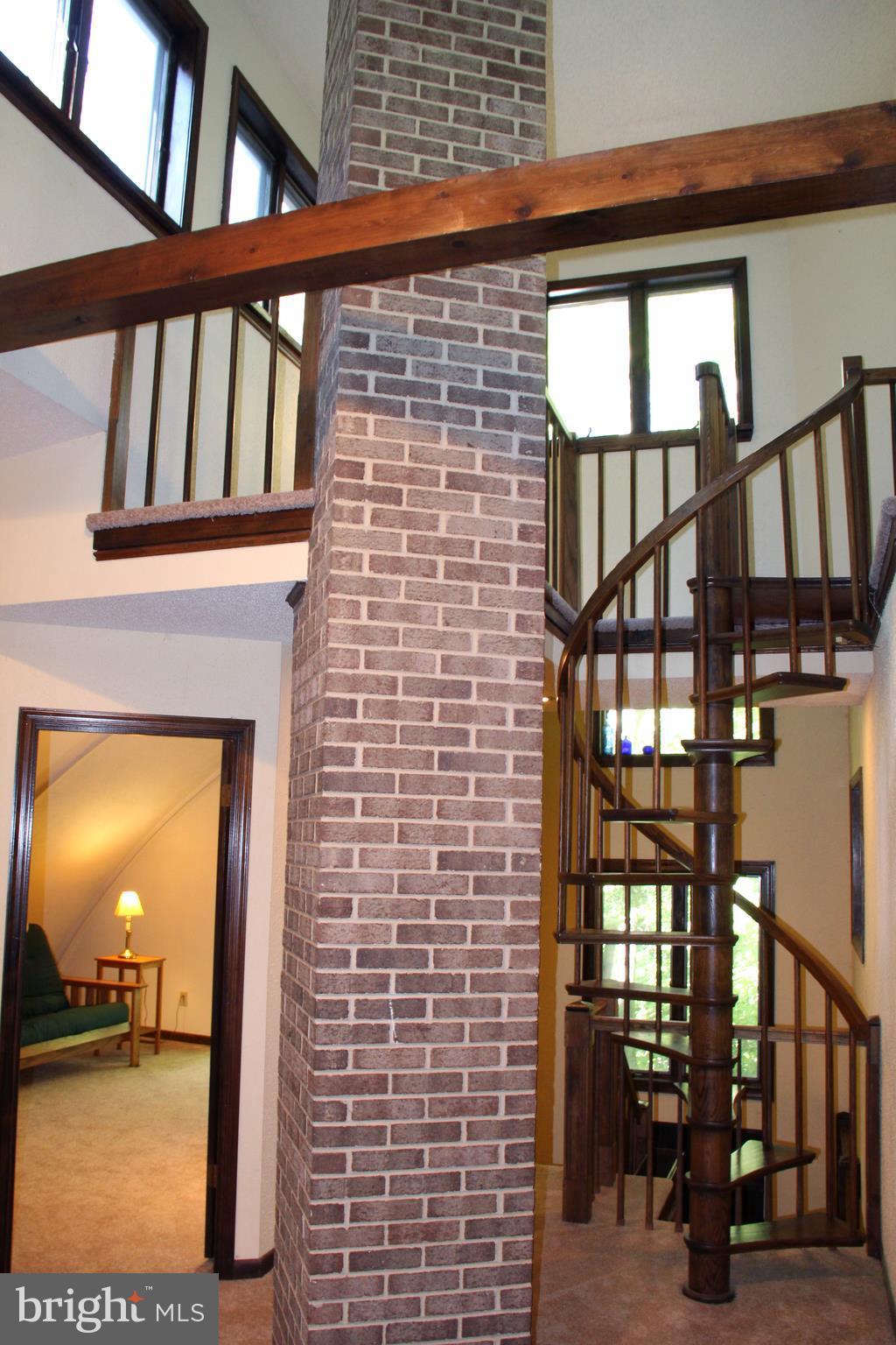 HICKORY LANDING WAY - Residential