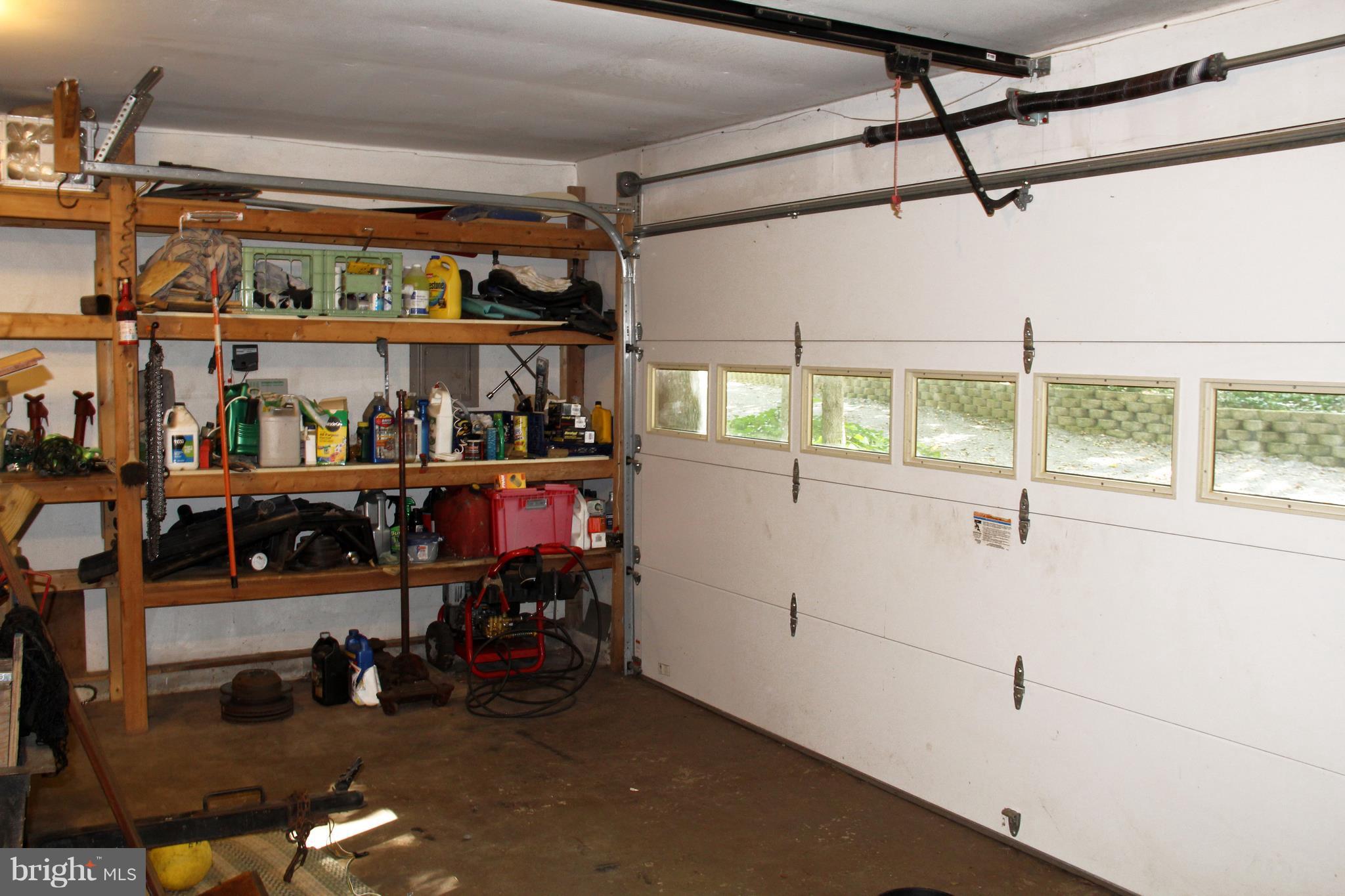 HICKORY LANDING WAY - Residential