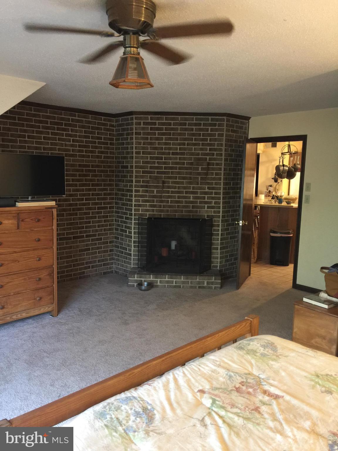 HICKORY LANDING WAY - Residential