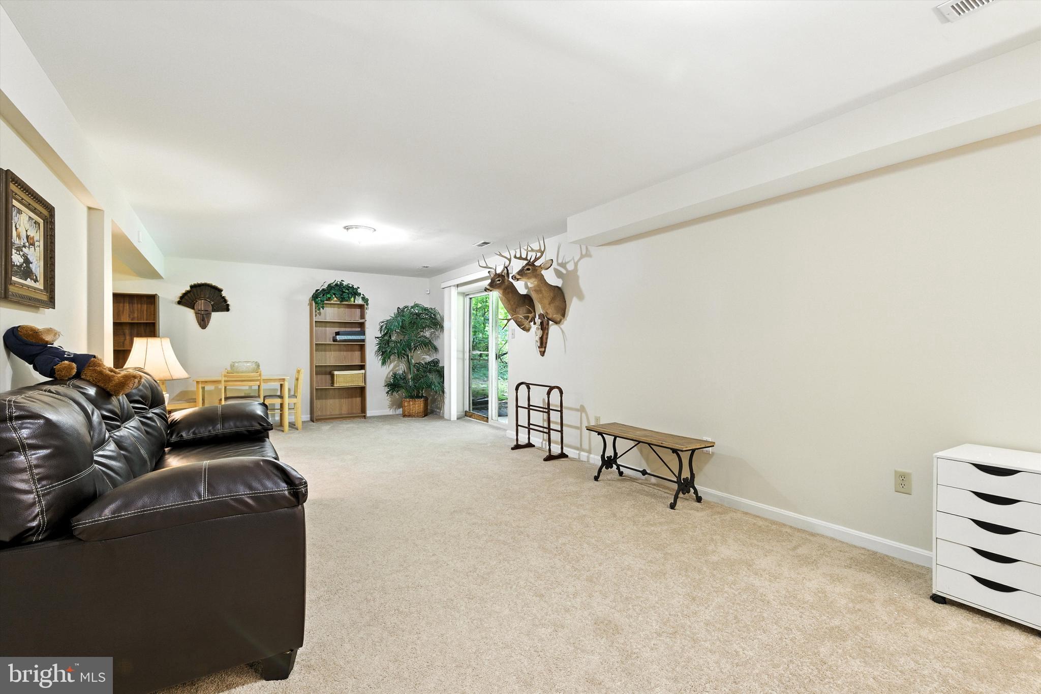 REISTERSTOWN - Residential