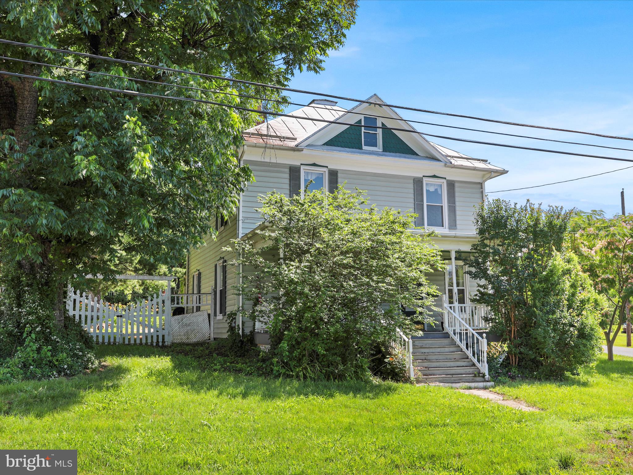 410 ASH STREET