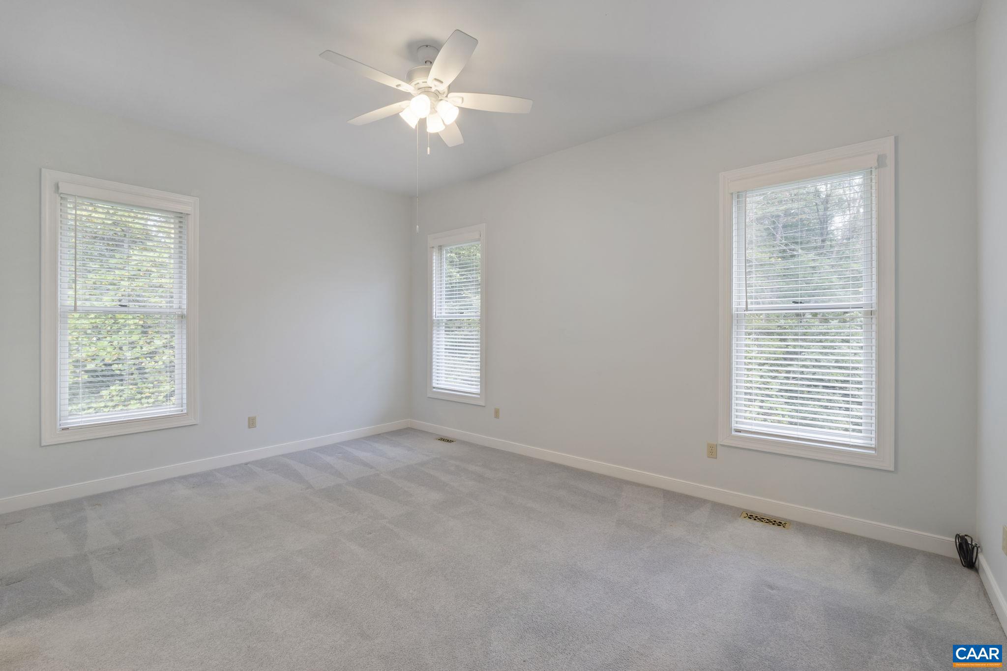 HOLLY SPRINGS - Residential