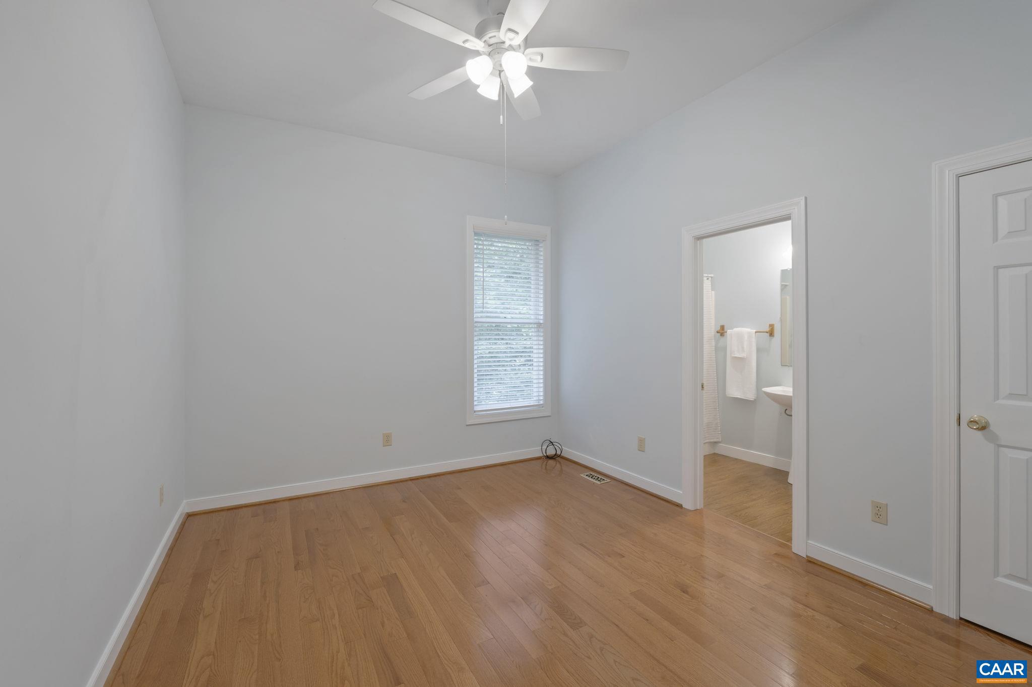 HOLLY SPRINGS - Residential