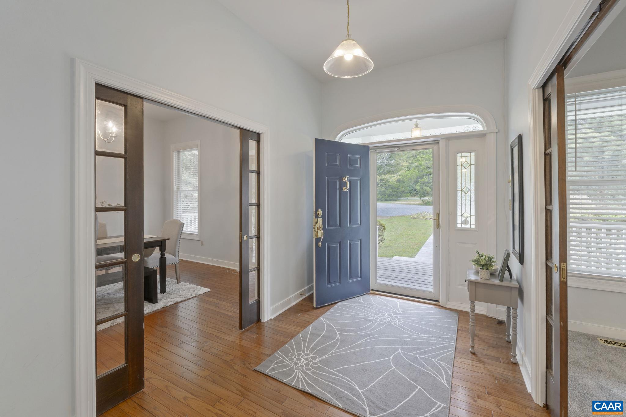 HOLLY SPRINGS - Residential