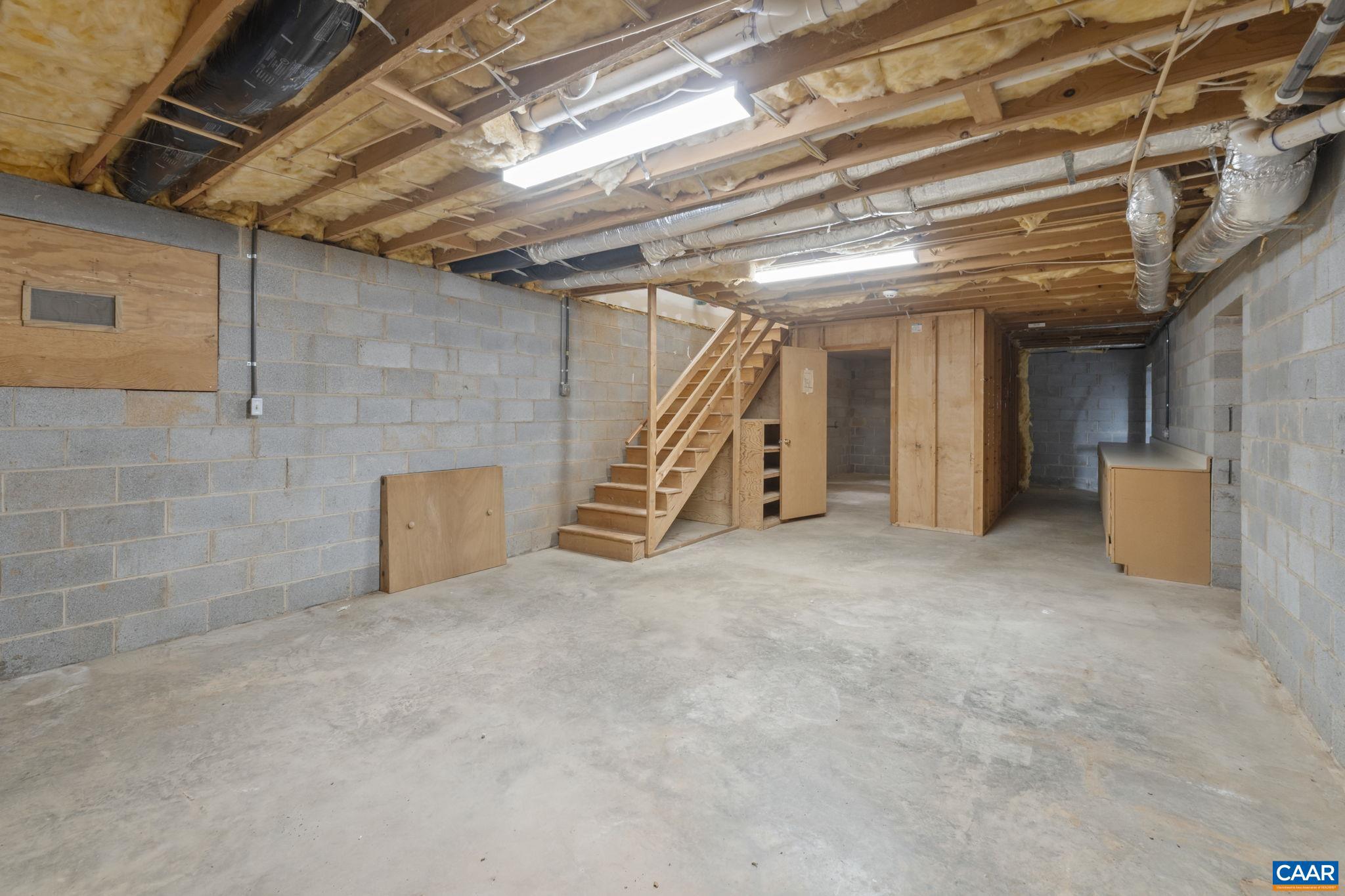 HOLLY SPRINGS - Residential