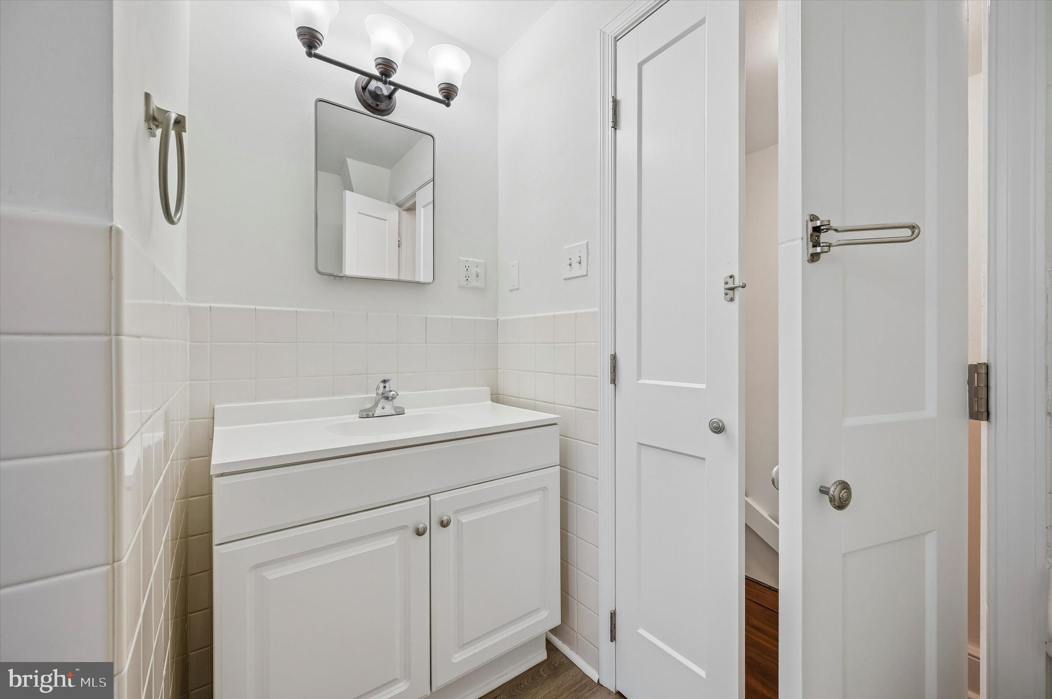 ROXBOROUGH - Residential