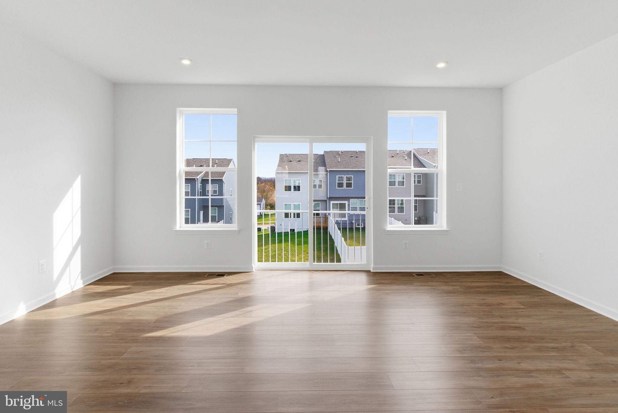 HUNTFIELD - Residential