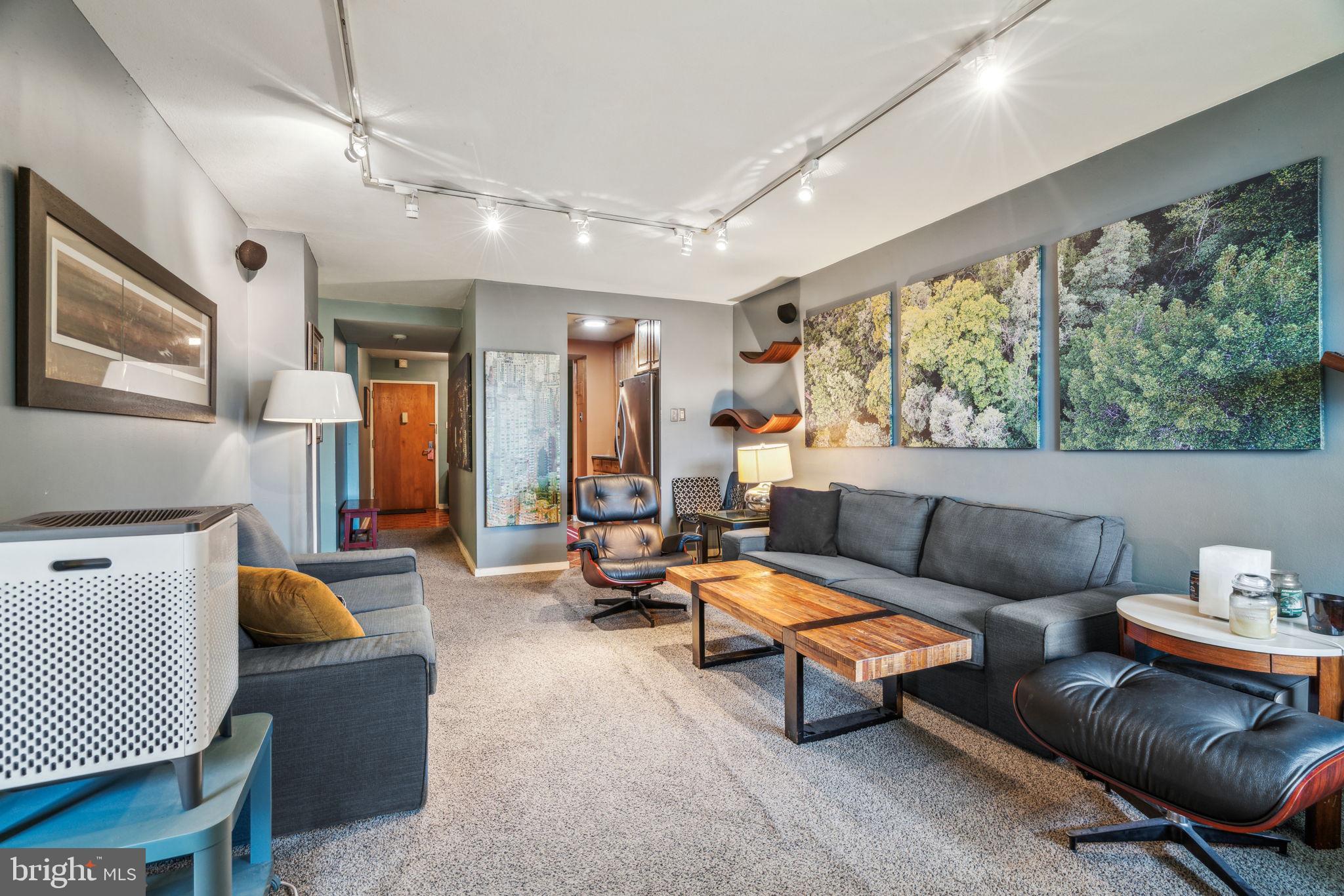 604 S WASHINGTON SQUARE 36 1408