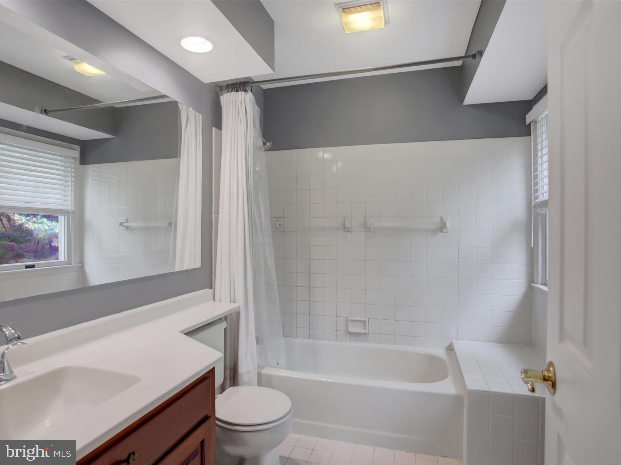 MORNINGSTAR HEIGHTS - Residential