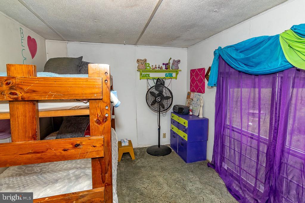 INDIAN COUNTRY - Residential