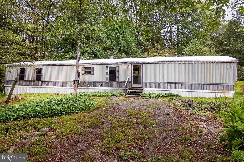 INDIAN COUNTRY - Residential