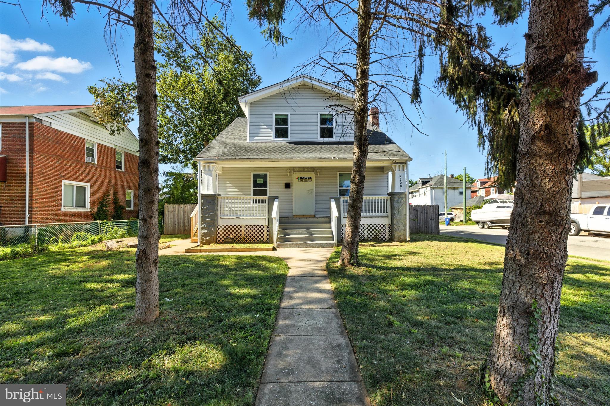 WEST FOREST PARK - Residential
