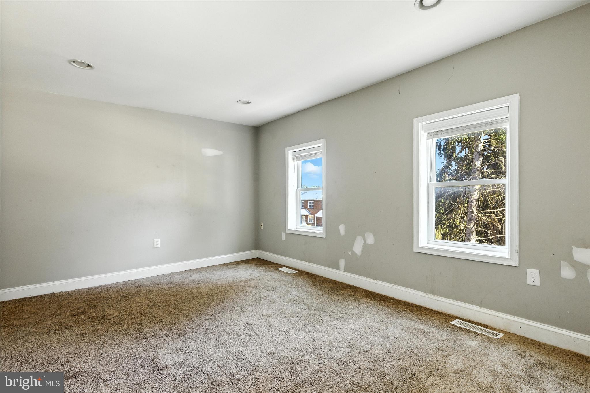 WEST FOREST PARK - Residential