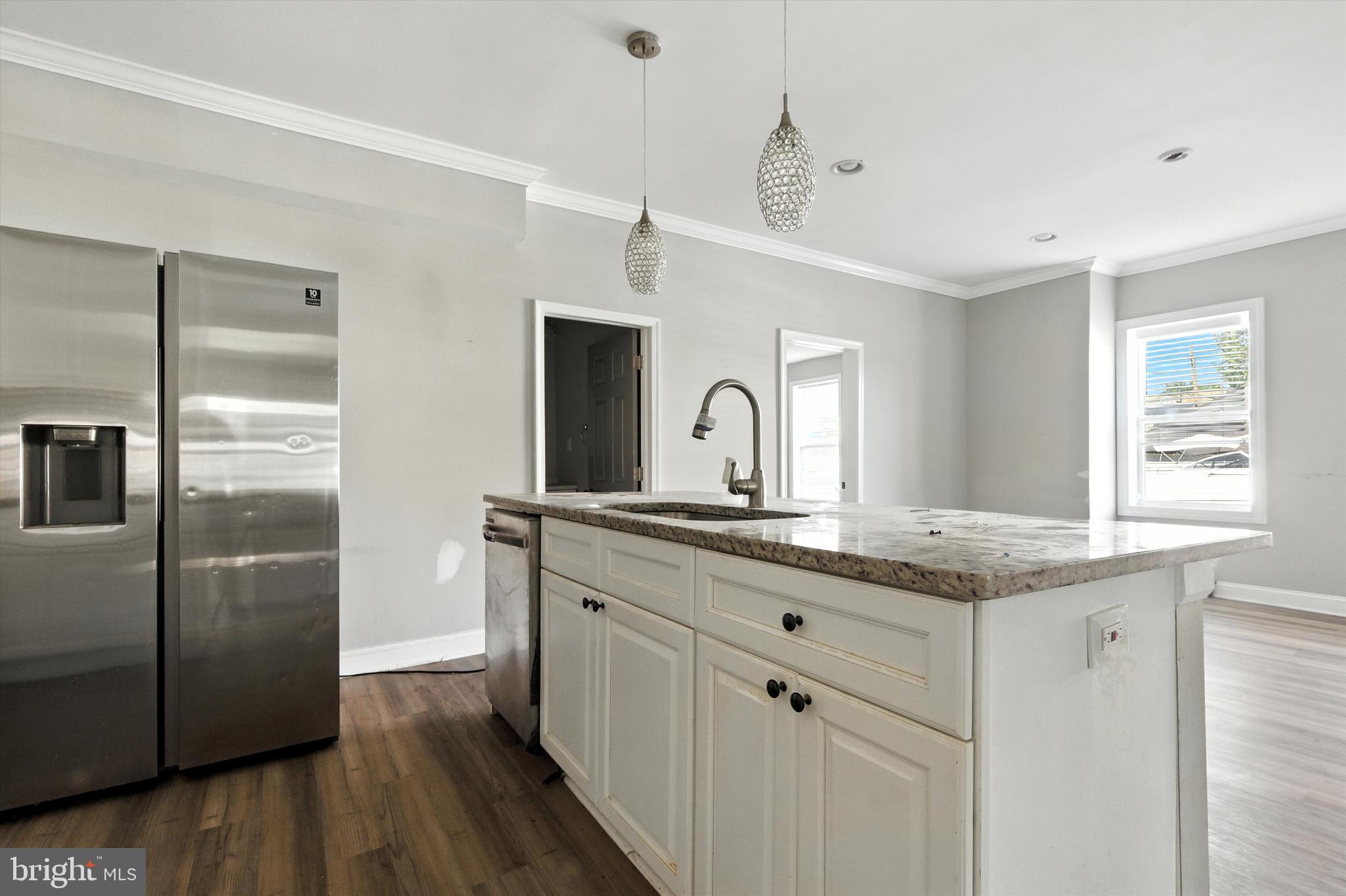 WEST FOREST PARK - Residential
