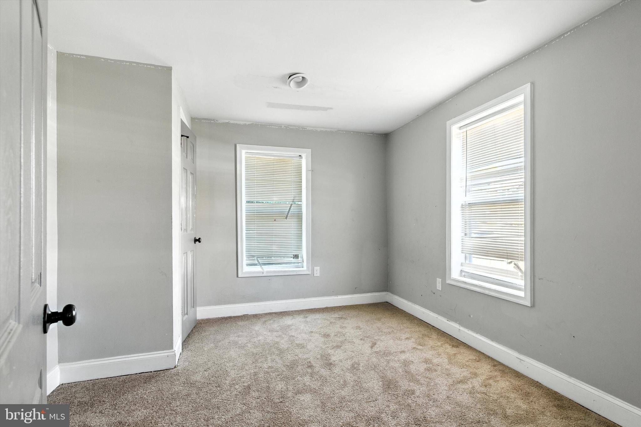 WEST FOREST PARK - Residential