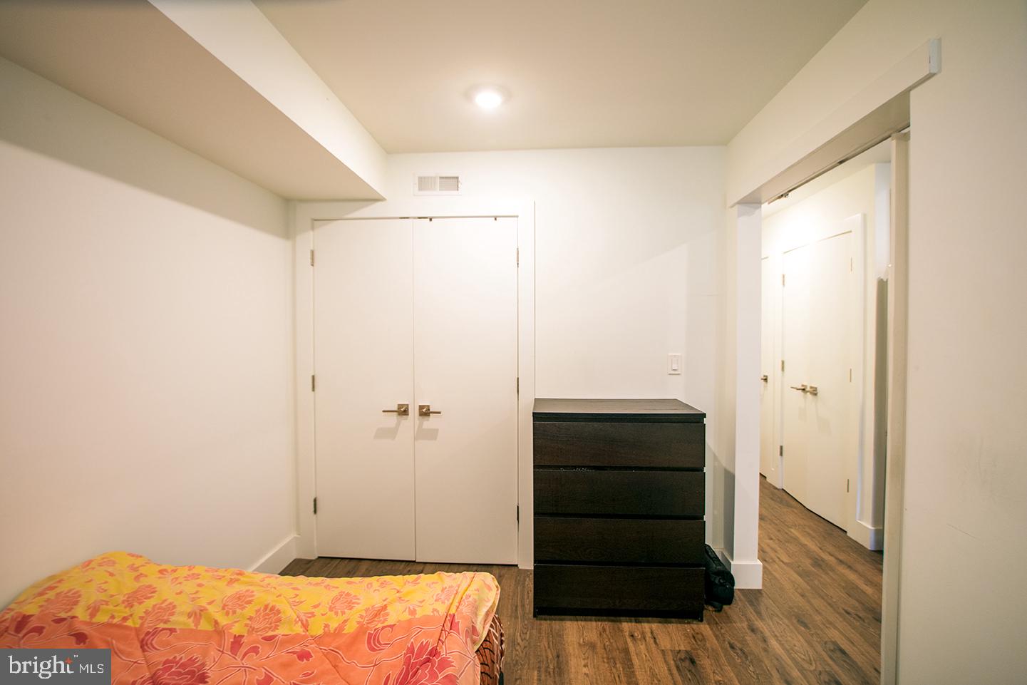 POINT BREEZE - Residential Lease